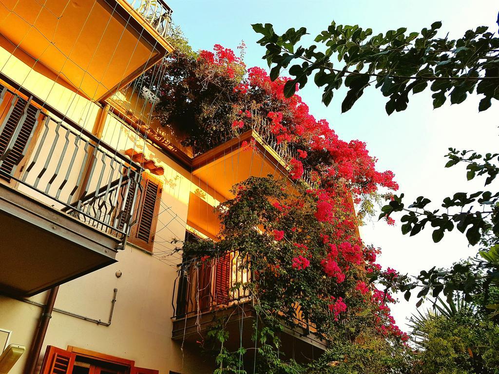 B&B Le Terrazze Capo dʼOrlando Exteriér fotografie